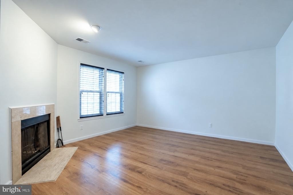 12887 Grays Pointe Road - Photo 7