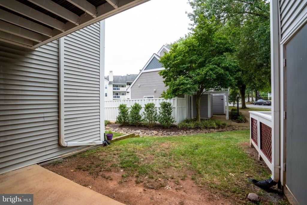 12887 Grays Pointe Road - Photo 26