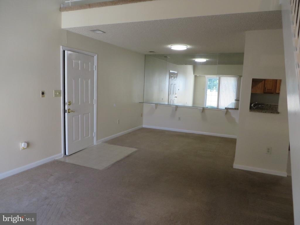6919 Mary Caroline Circle - Photo 12