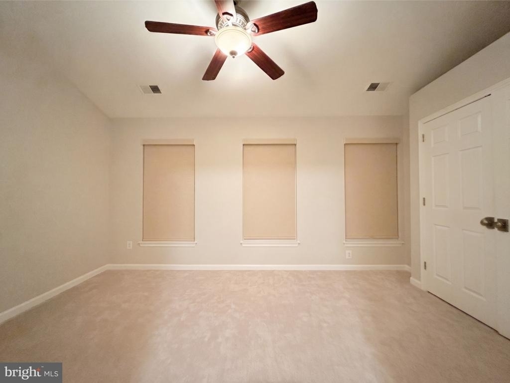 1274 Vintage Place - Photo 25