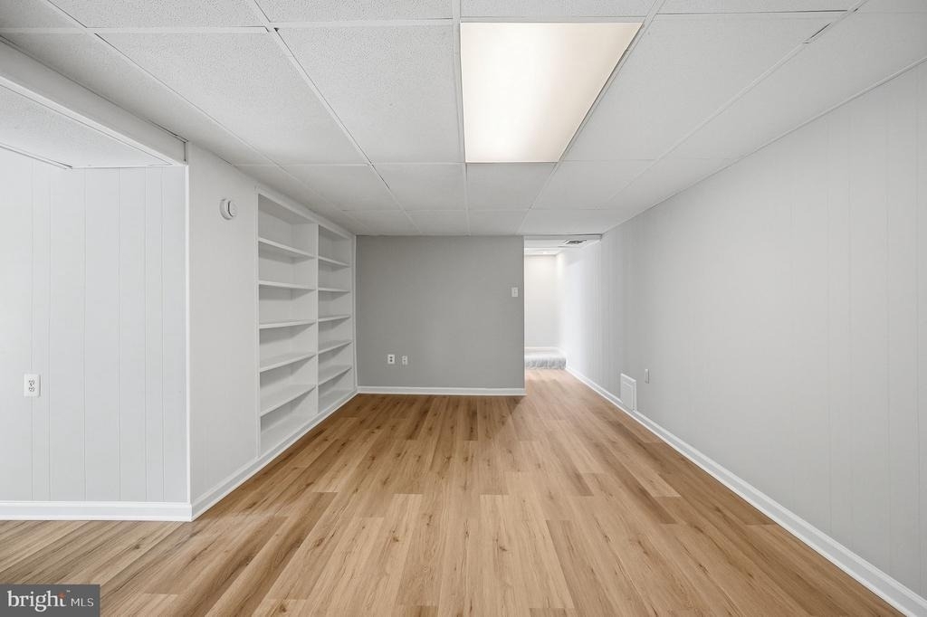 8608 Parliament Drive - Photo 25