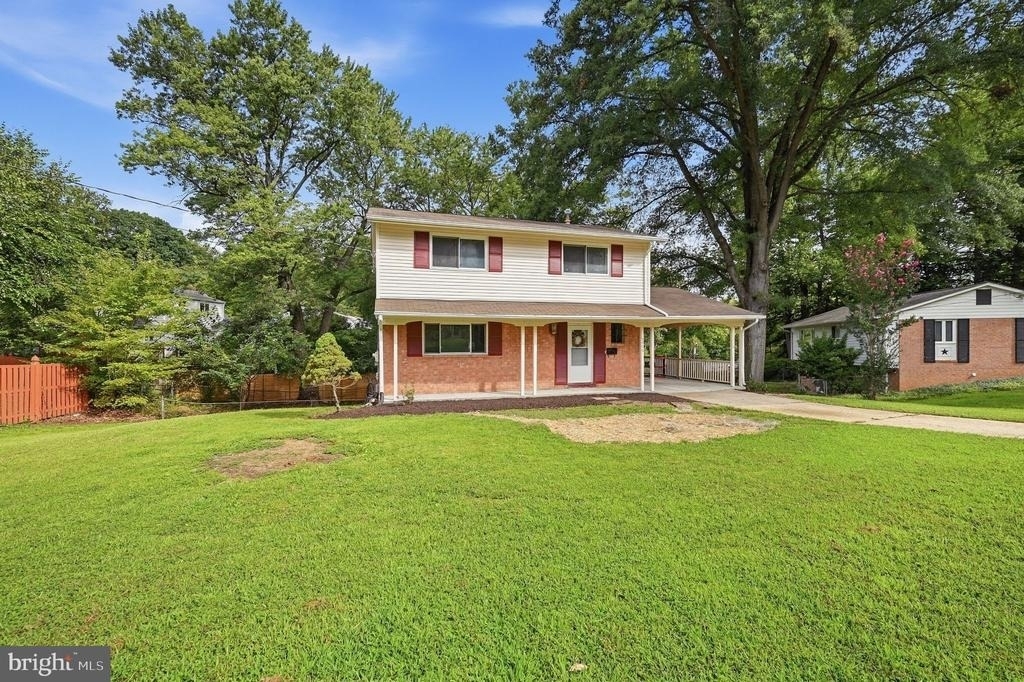 8608 Parliament Drive - Photo 2