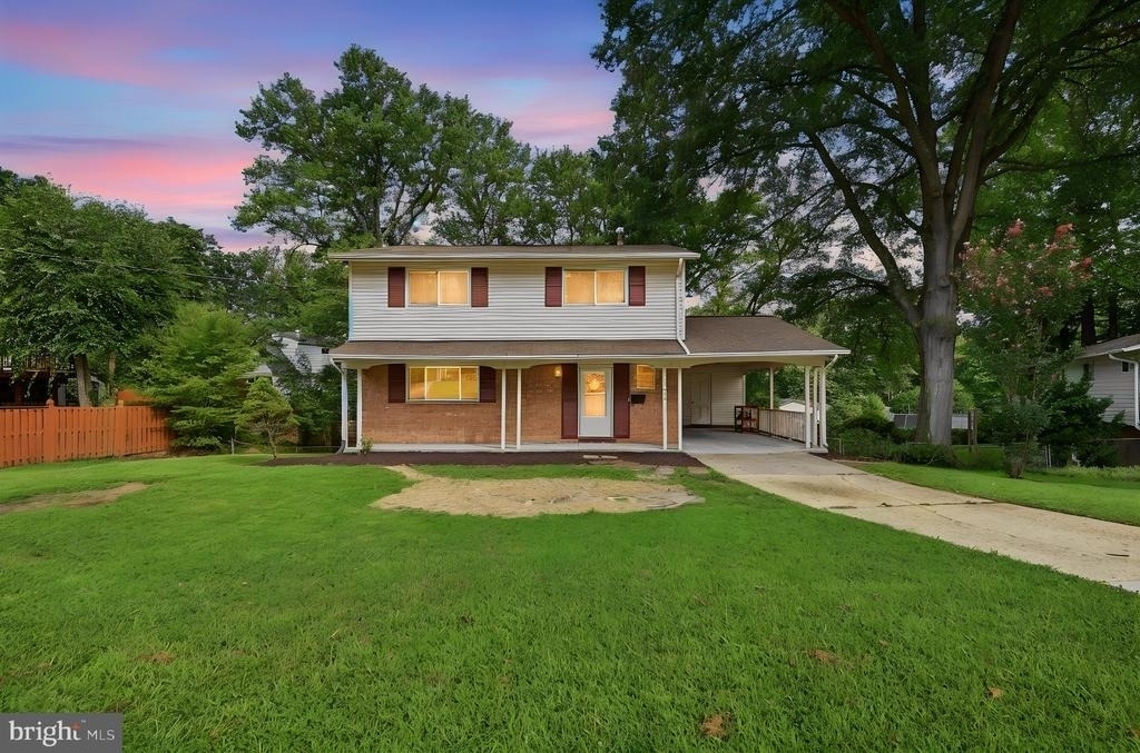 8608 Parliament Drive - Photo 0