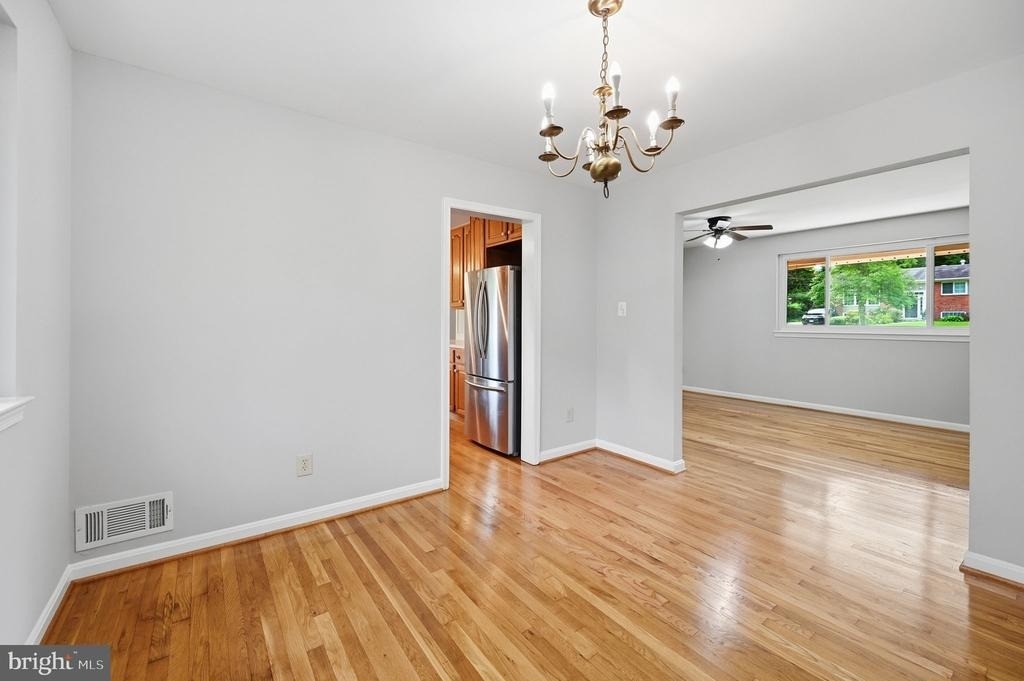 8608 Parliament Drive - Photo 14