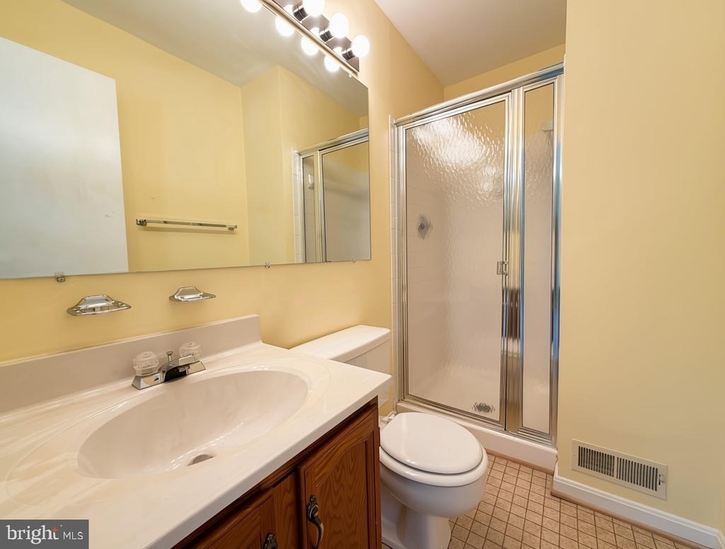 5406 New London Park Drive - Photo 8