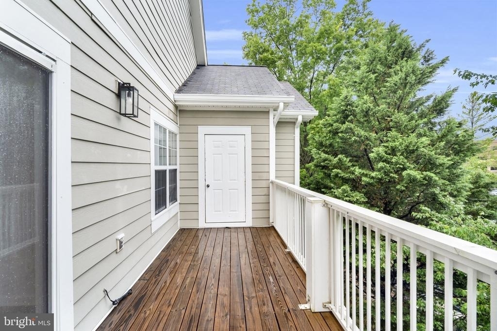 1701 Lake Shore Crest Drive - Photo 9