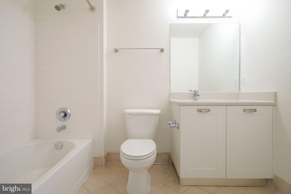 2451 Midtown Avenue - Photo 12