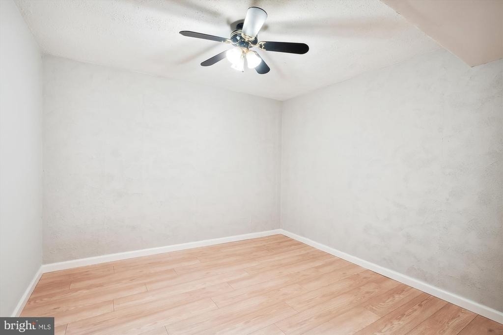 8021 Bethelen Woods Lane - Photo 24