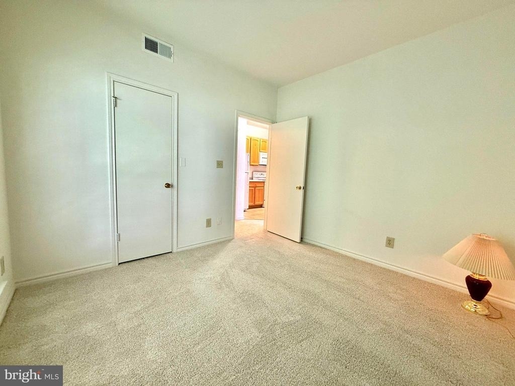 12155 Penderview Terrace - Photo 17