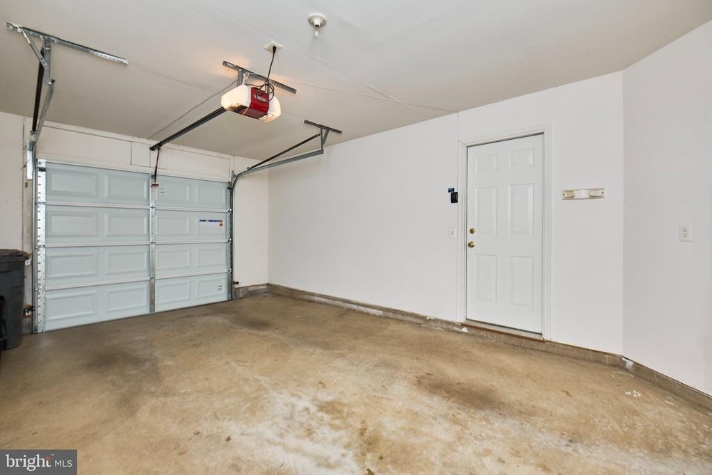 11485 Carriage Court - Photo 31