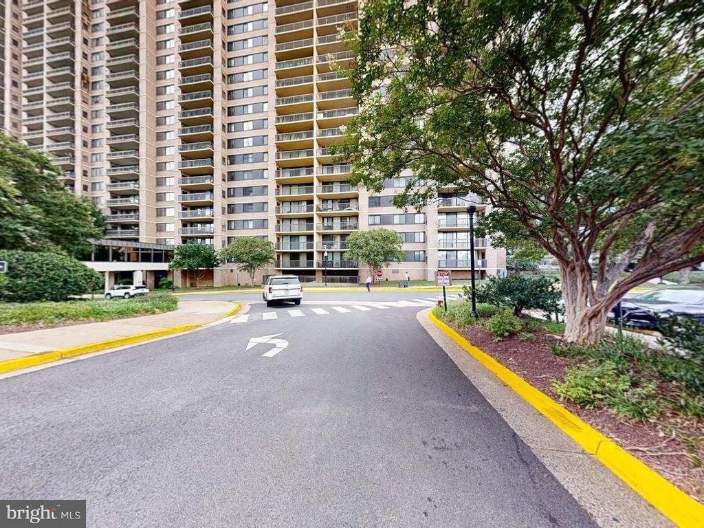 5505 Seminary Road - Photo 24