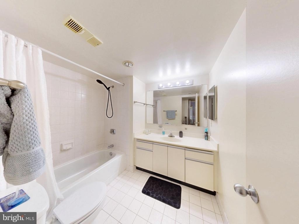 5505 Seminary Road - Photo 14