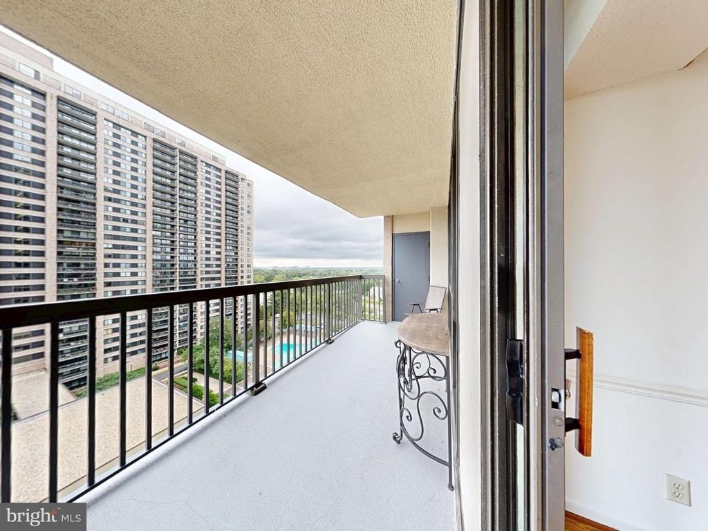 5505 Seminary Road - Photo 29
