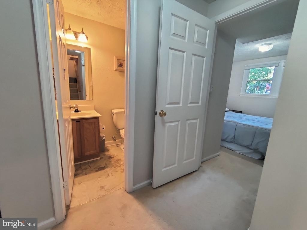 6061 Clay Spur Court - Photo 17