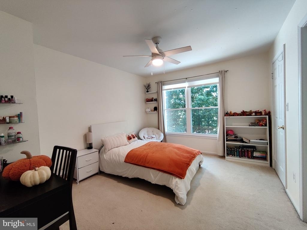 6061 Clay Spur Court - Photo 14