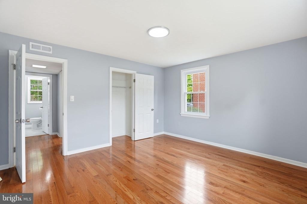 6604 Potomac Avenue - Photo 12