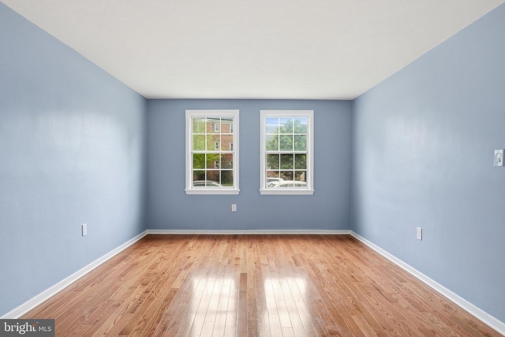 6604 Potomac Avenue - Photo 18