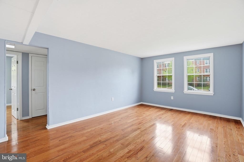 6604 Potomac Avenue - Photo 17