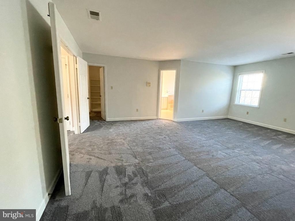 6319 Chaucer View Circle - Photo 15