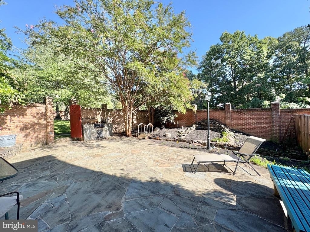 6319 Chaucer View Circle - Photo 39