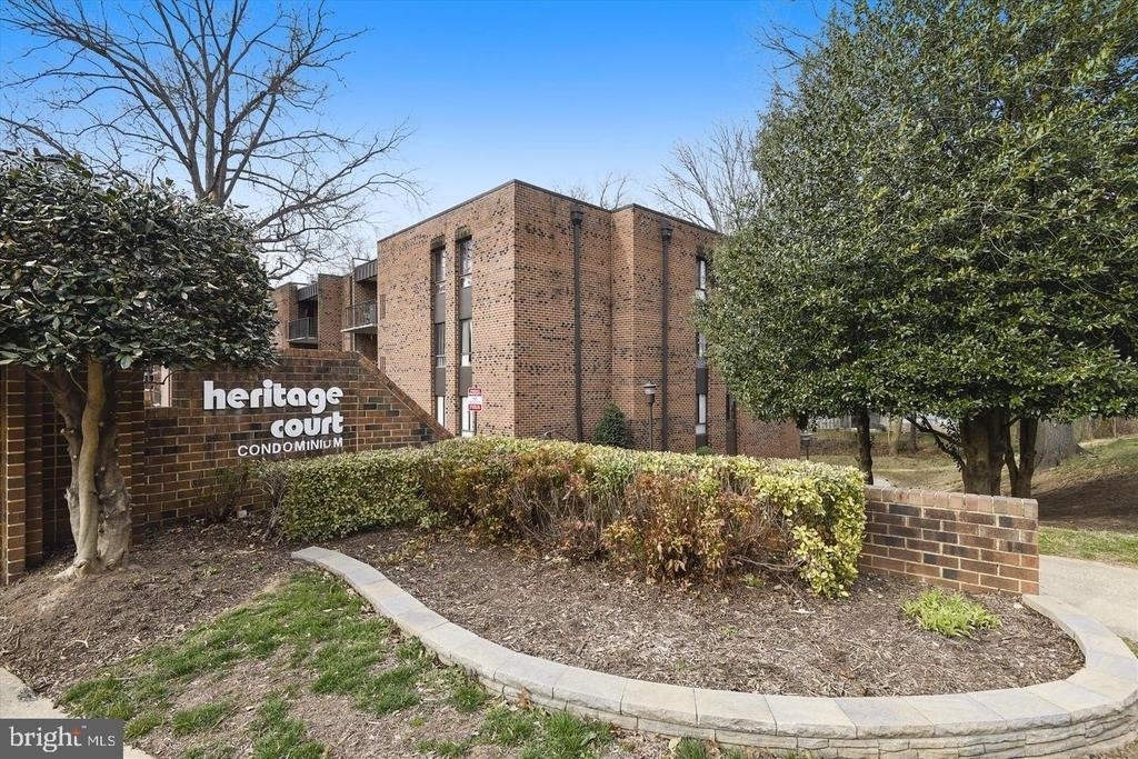 7804 Dassett Court - Photo 10