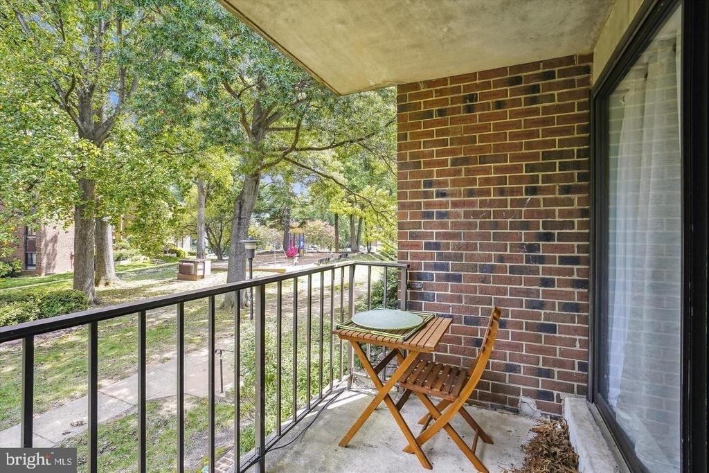 7804 Dassett Court - Photo 12