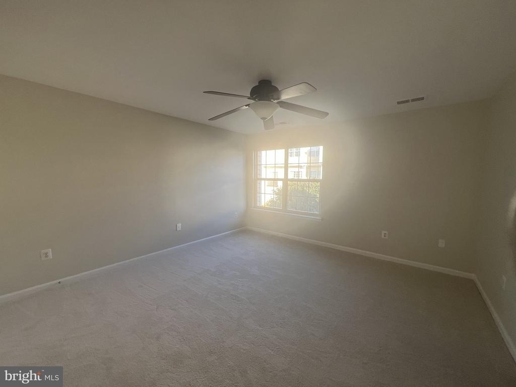 2265 Forsythia Drive - Photo 4