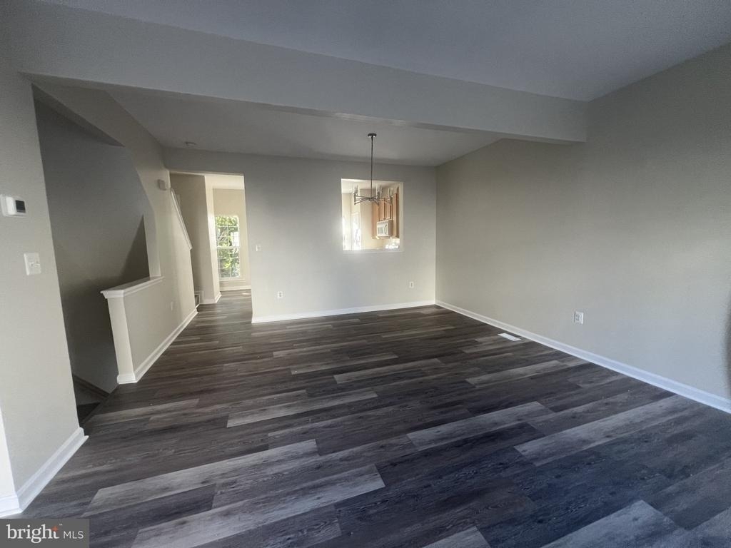 2265 Forsythia Drive - Photo 2