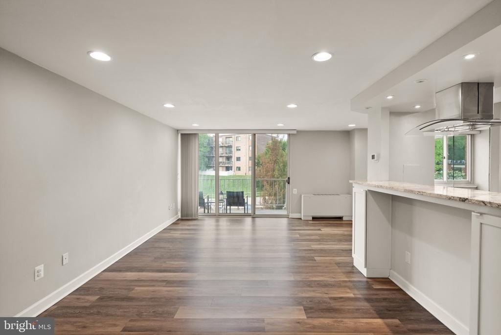 4520 King Street - Photo 8