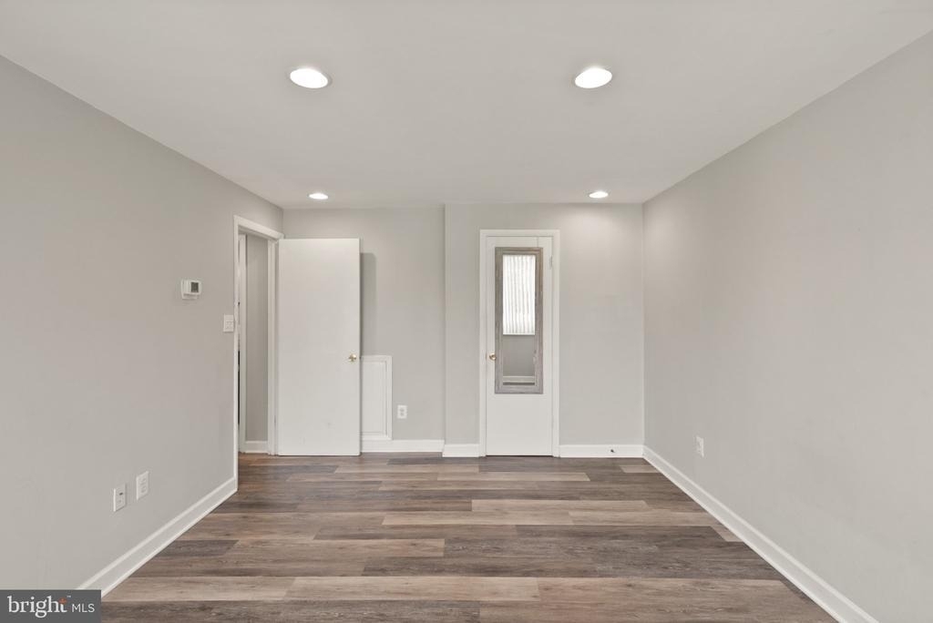 4520 King Street - Photo 25