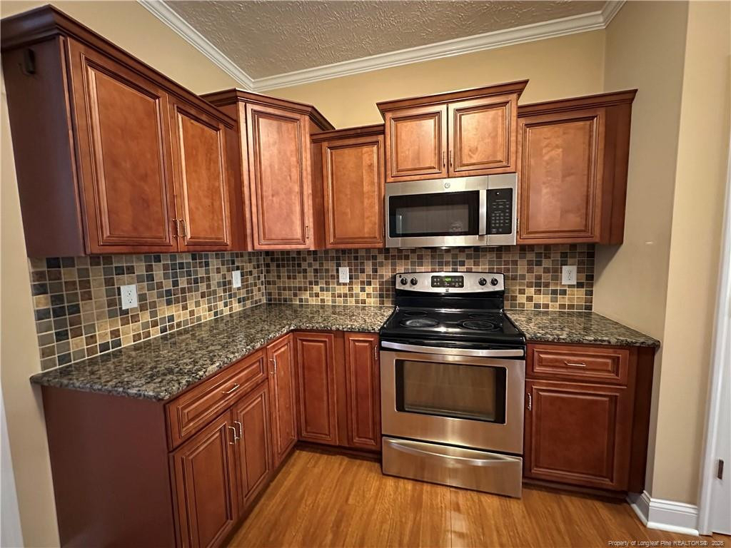 4021 Stretton Avenue - Photo 7