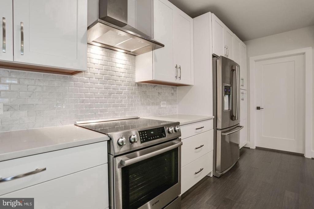 1411 Key Boulevard - Photo 6