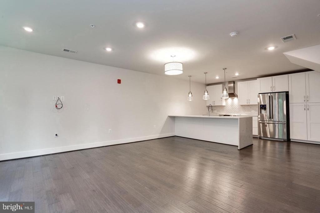 1411 Key Boulevard - Photo 1