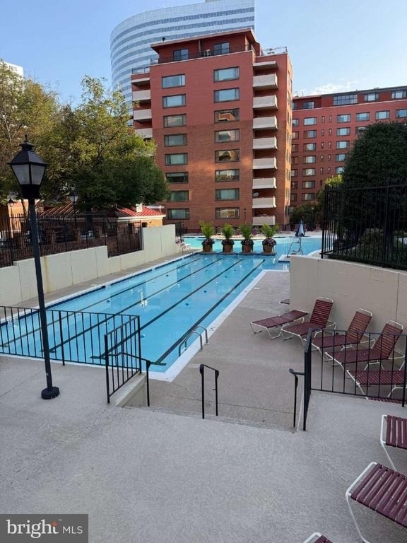 1111 N Arlington Boulevard - Photo 15