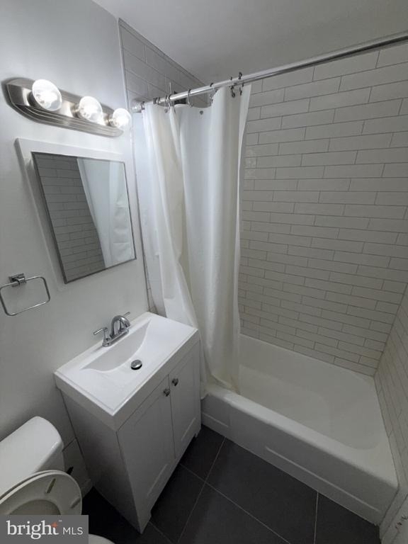 1111 N Arlington Boulevard - Photo 10