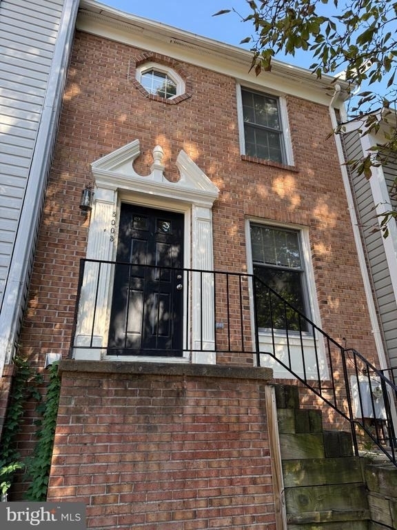 5003 9th Street S - Photo 0