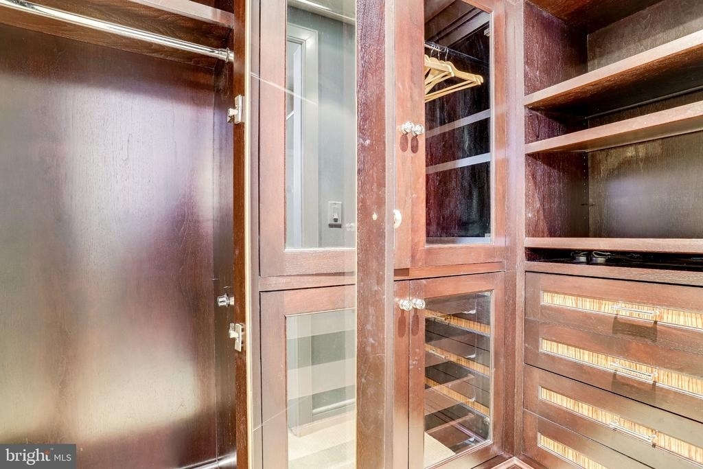 1111 19th Street N - Photo 23
