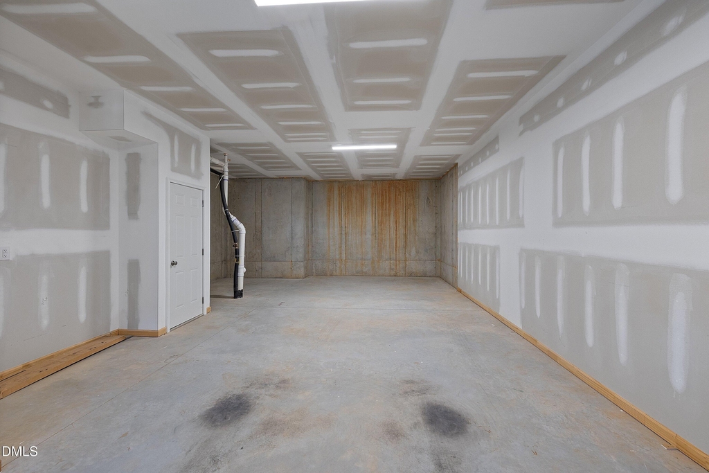 825 S Franklin Street - Photo 28