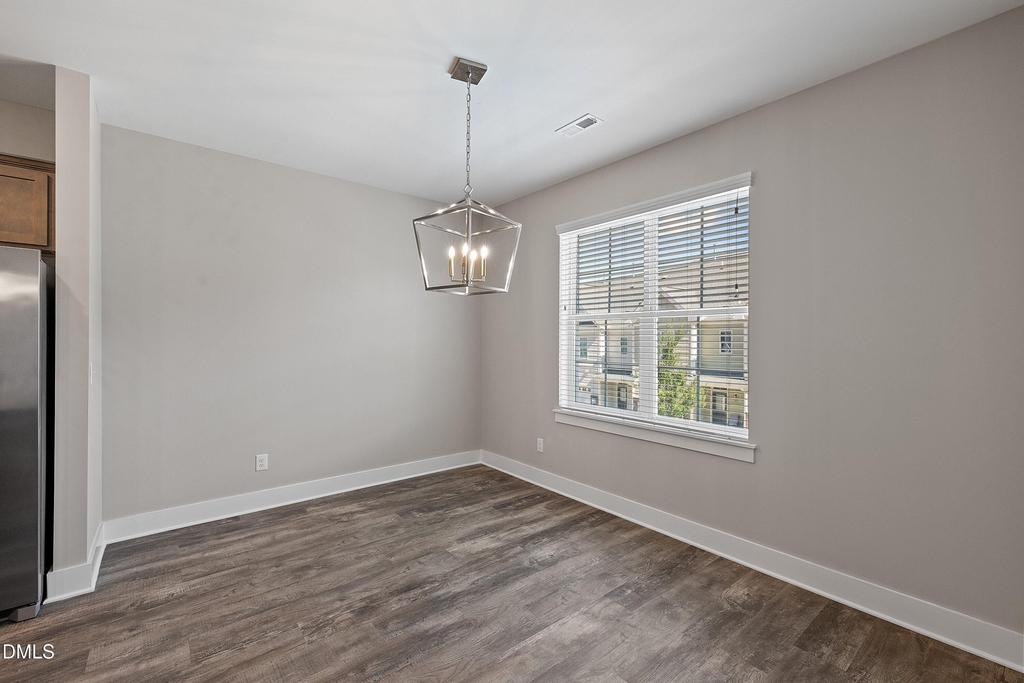 825 S Franklin Street - Photo 22