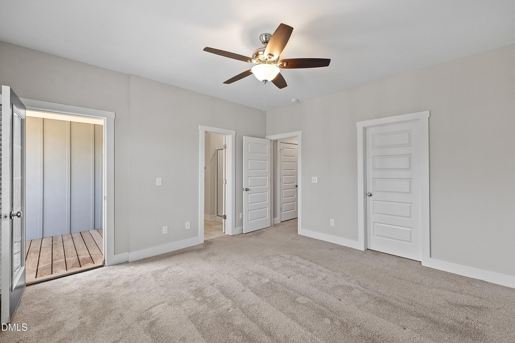 825 S Franklin Street - Photo 35