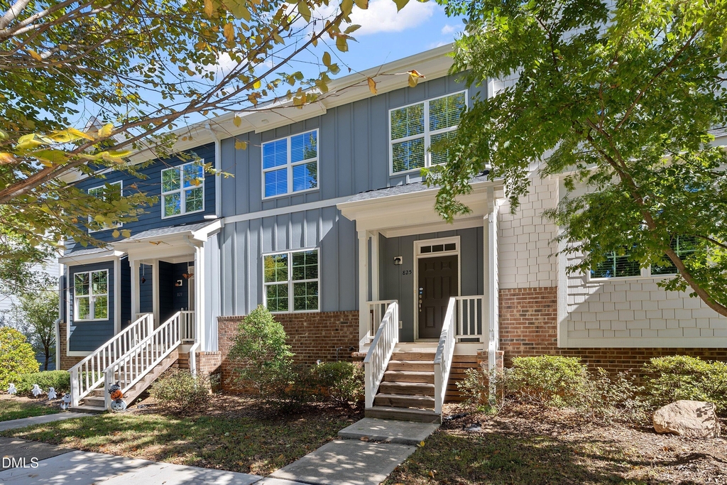 825 S Franklin Street - Photo 1