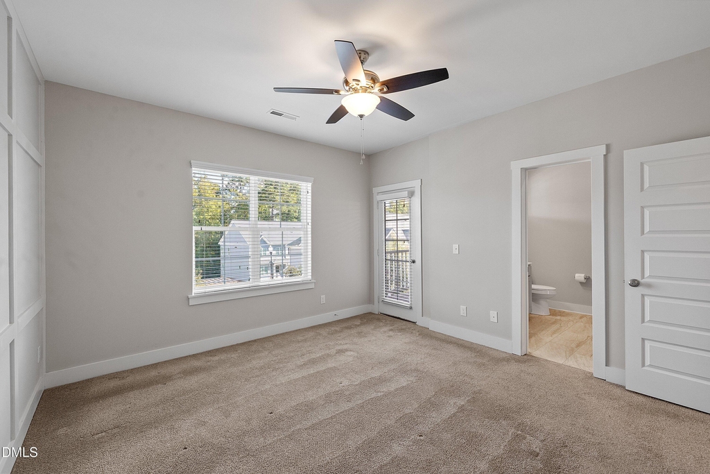 825 S Franklin Street - Photo 36