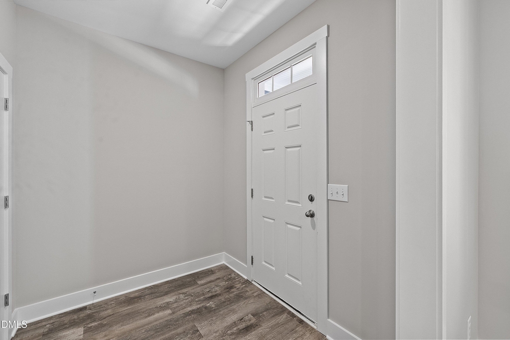 825 S Franklin Street - Photo 9