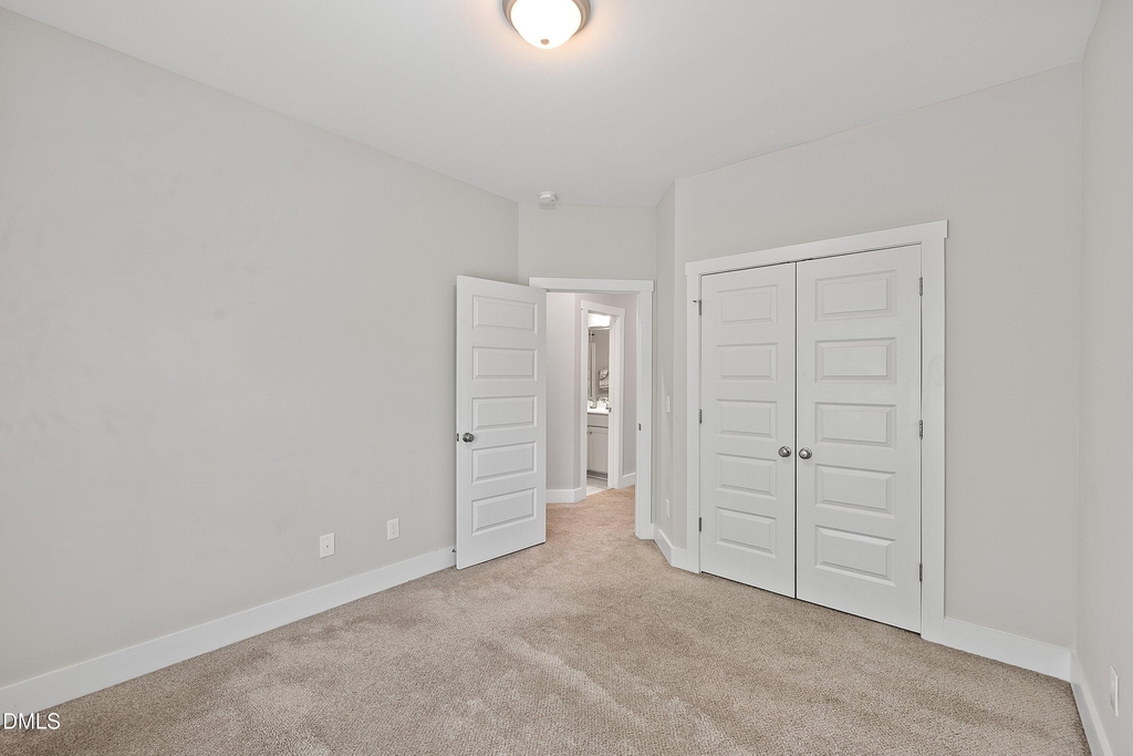 825 S Franklin Street - Photo 40