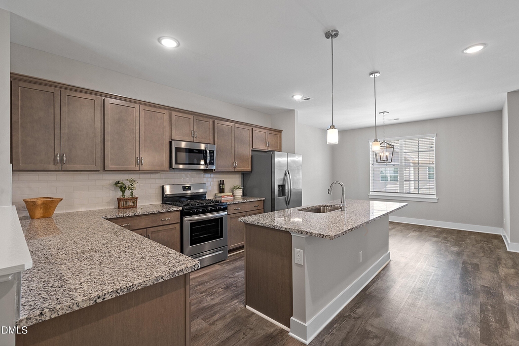 825 S Franklin Street - Photo 21