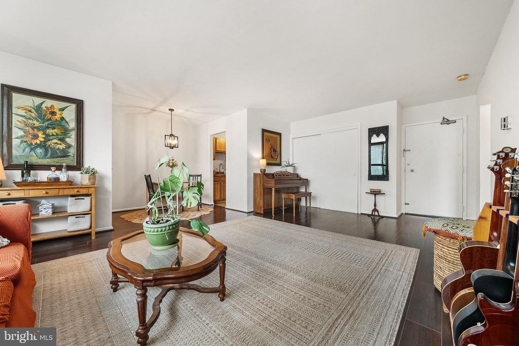 4401 Cherry Hill Road - Photo 5