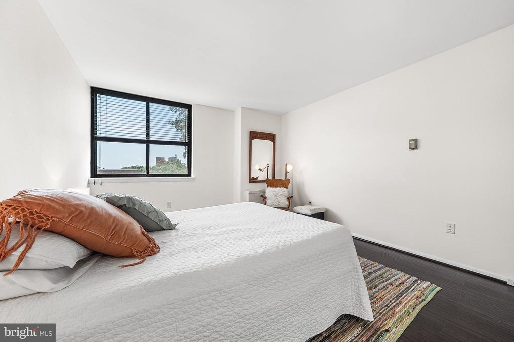 4401 Cherry Hill Road - Photo 18