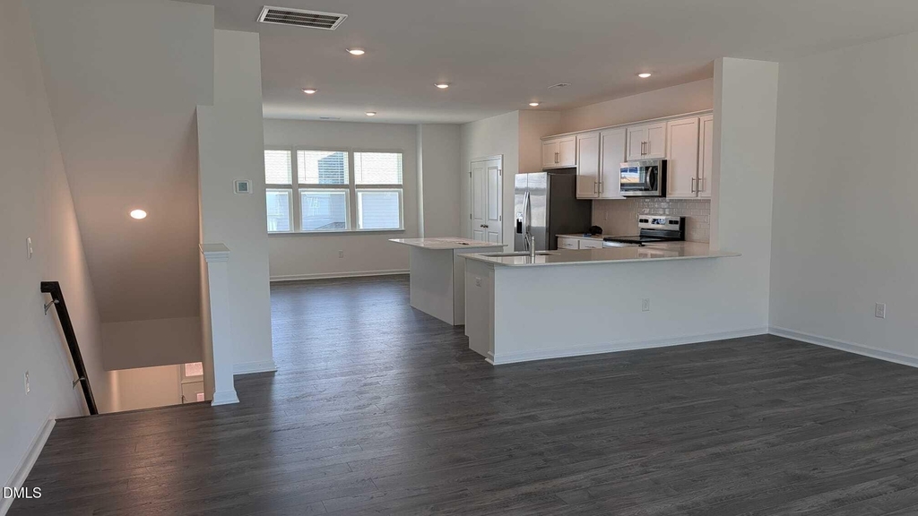 703 Grafton Frst Lane - Photo 9