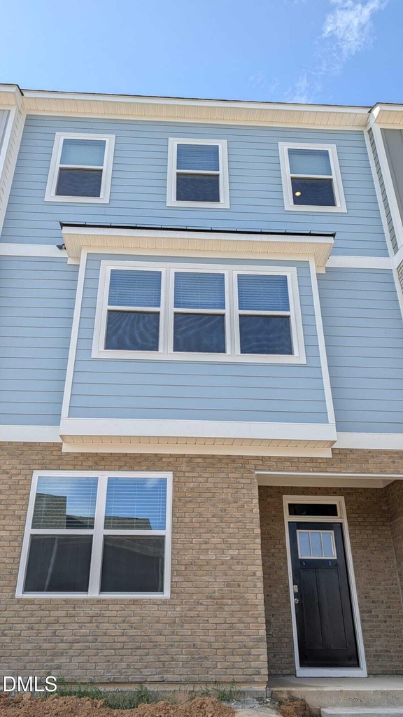 703 Grafton Frst Lane - Photo 3