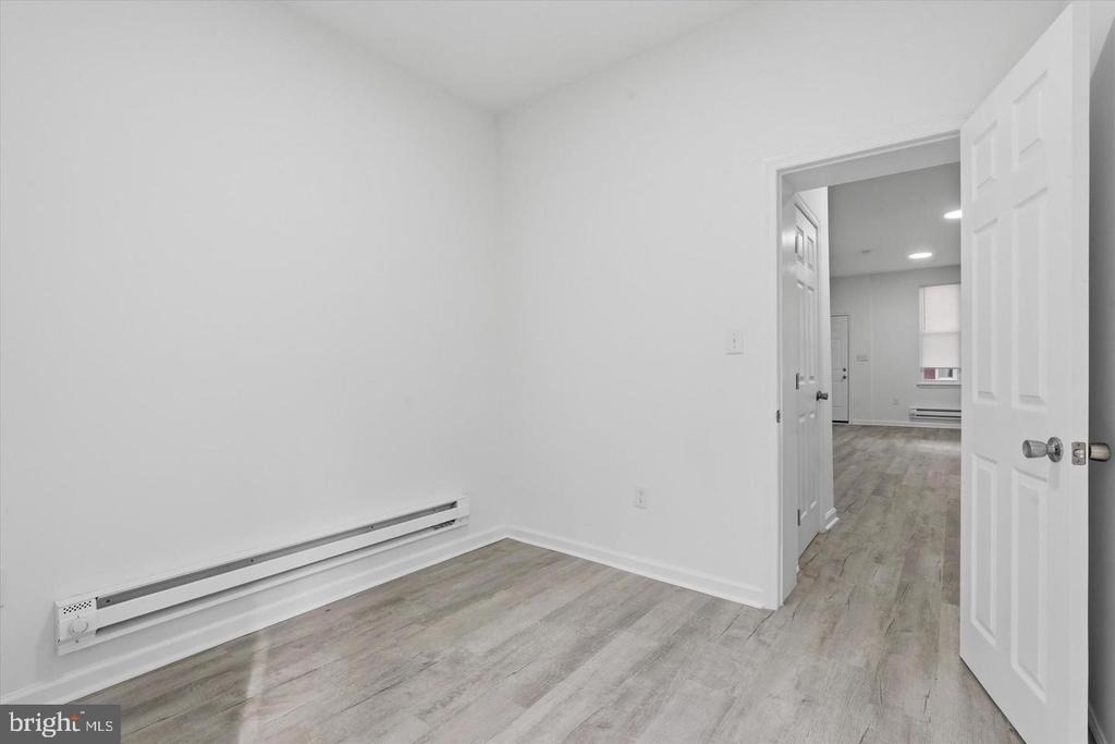 5715 Malcolm Street - Photo 10
